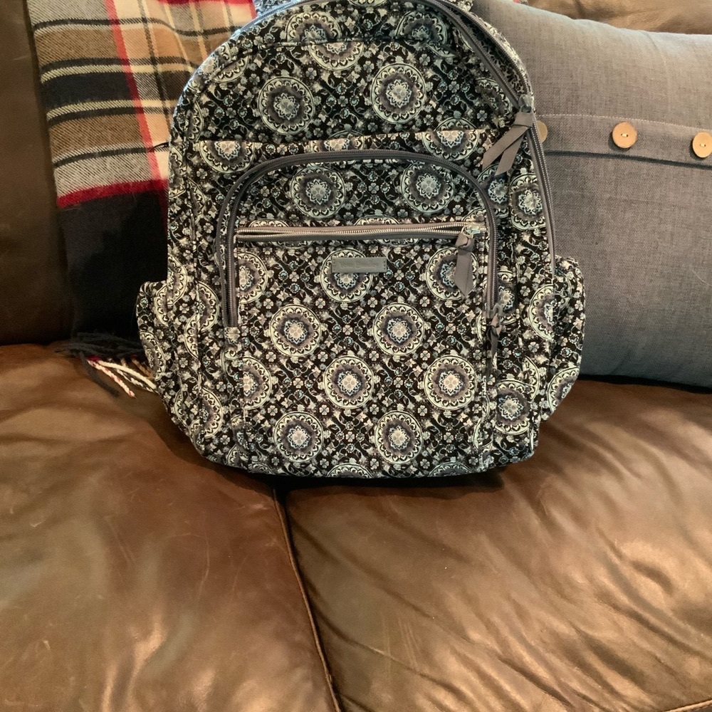 NWOT Vera Bradley large backpack